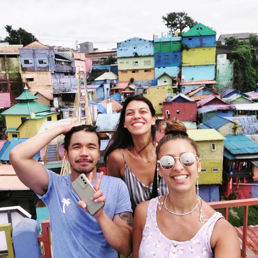 玛琅Griya Backpacker Pak Yon住宿加早餐旅馆 外观 照片